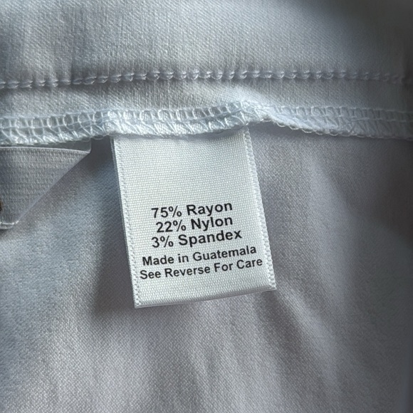 Coral Bay white Easy Care elastic comfort waist Bermuda style shorts size 16 - Picture 11 of 14